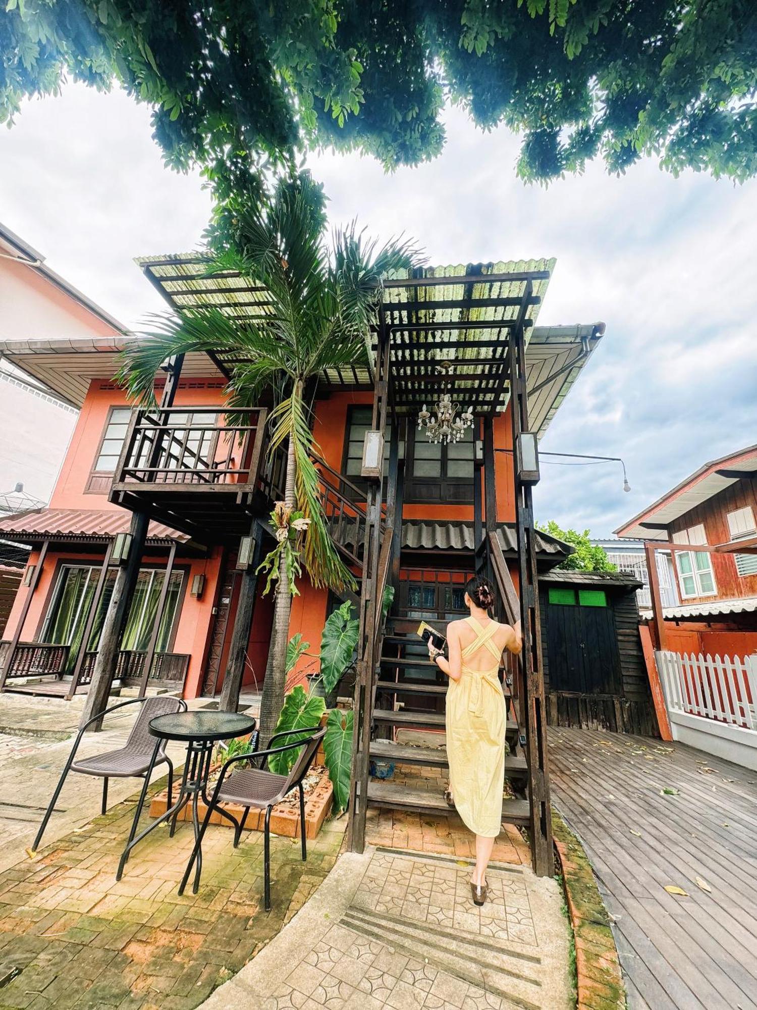 Villa'S Homestay 치앙마이 외부 사진